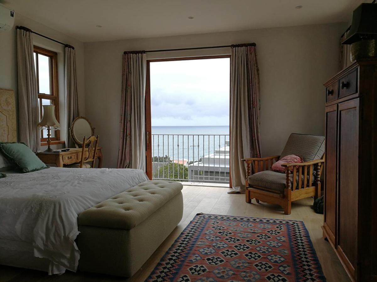 Bakovenbay Luxury Suites Cape Town Exterior photo